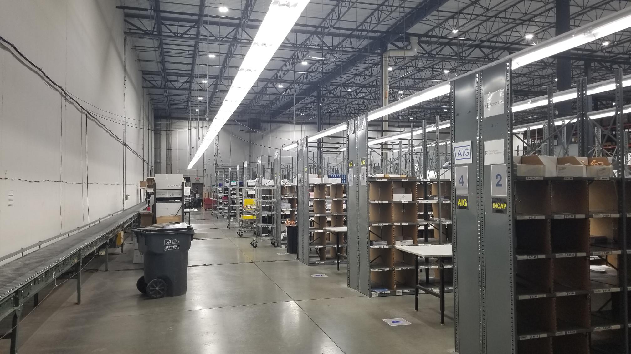 Warehouse Lighting with Shinetoo's Gen2 UFO Highbay and Magnetic Strip